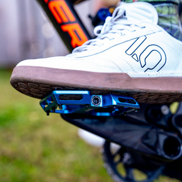 CONTACT CNC - Pedal Plano - grande